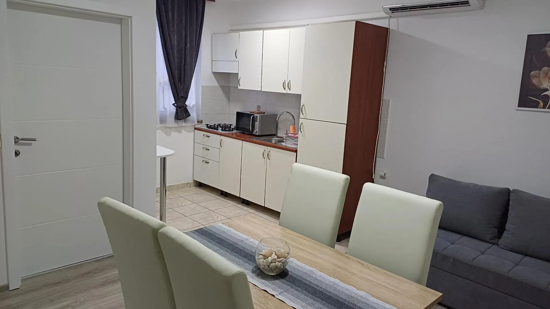Apartmani Bulajic Крк